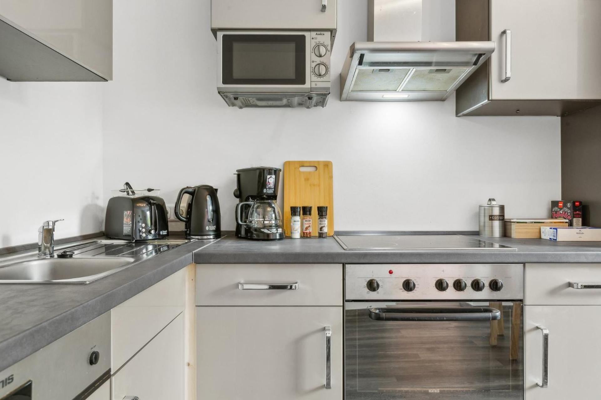 Ferienwohnung Elegant & Bright ~ Near Schalke 04 ~ Office ~ Free Parking! Gelsenkirchen Exterior foto