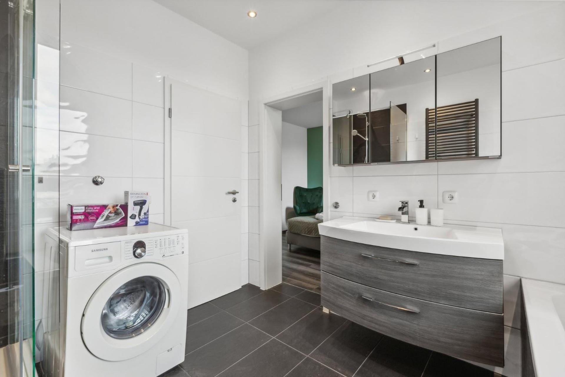 Ferienwohnung Elegant & Bright ~ Near Schalke 04 ~ Office ~ Free Parking! Gelsenkirchen Exterior foto